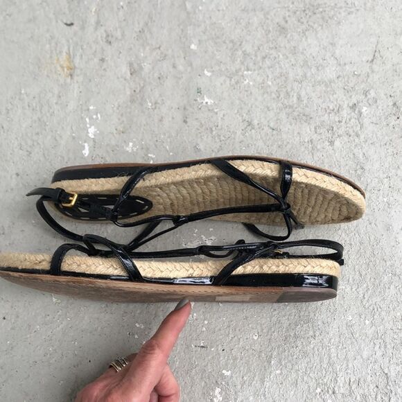 Miu Miu Black and Tan Sandals - Picture 3 of 6